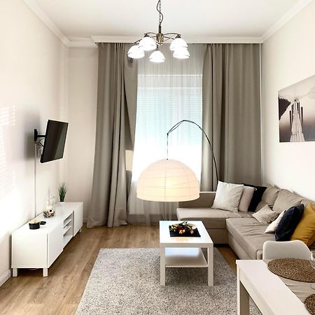 Alföldi Palace Apartman Debrecen Dış mekan fotoğraf